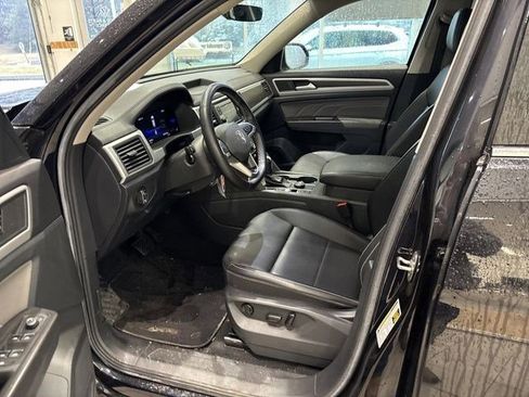 Used 2023 Volkswagen Atlas SE image 10