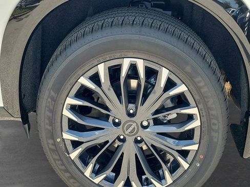 New 2026 Nissan Rogue Platinum w/ Platinum Premium Package AWD/4WD image 8