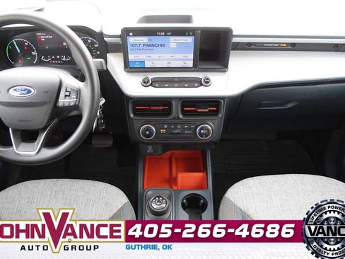 Used 2022 Ford Maverick XLT image 27