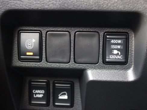 Certified 2024 Nissan Frontier PRO-4X w/ Pro Premium Package AWD/4WD image 33