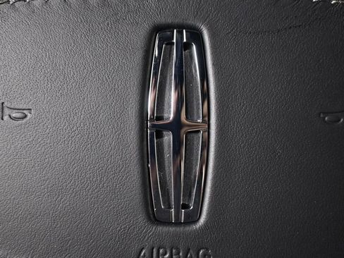 New 2026 Lincoln Navigator Reserve AWD/4WD image 33