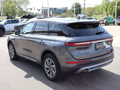 Used 2023 Lincoln Corsair AWD w/ Equipment Group 101A image 32