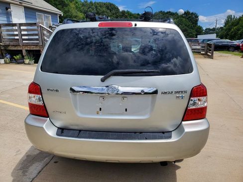 Used 2006 Toyota Highlander Limited AWD/4WD image 10