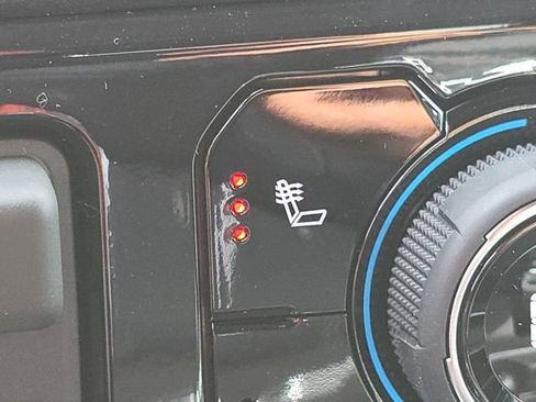 New 2026 Chevrolet Silverado 2500 LT w/ Trail Boss Package image 36