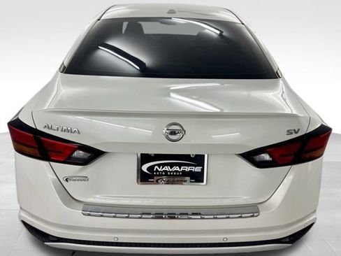 Used 2022 Nissan Altima 2.5 SV image 8