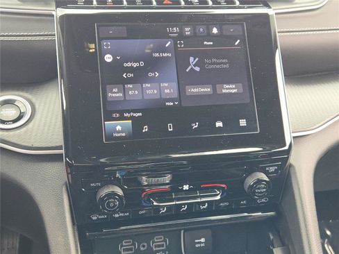 Certified 2024 Jeep Grand Cherokee Laredo RWD image 30
