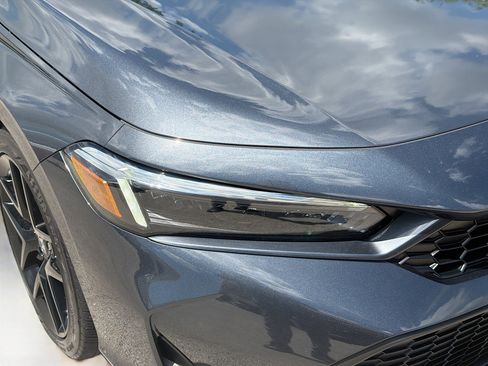 Certified 2025 Honda Civic Sport image 33