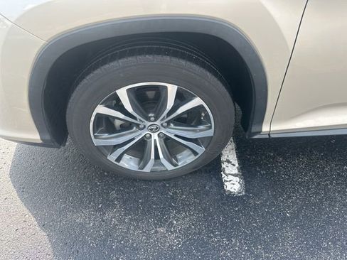 Used 2019 Lexus RX 350 FWD w/ Navigation Package image 9