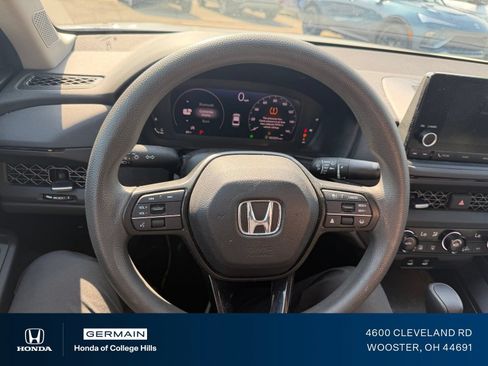 Used 2023 Honda Accord EX image 14