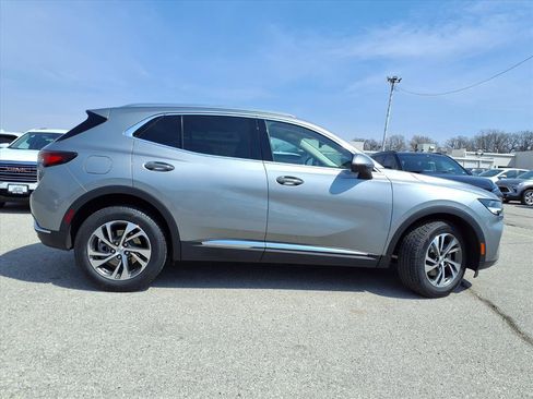 Used 2023 Buick Envision Essence image 32