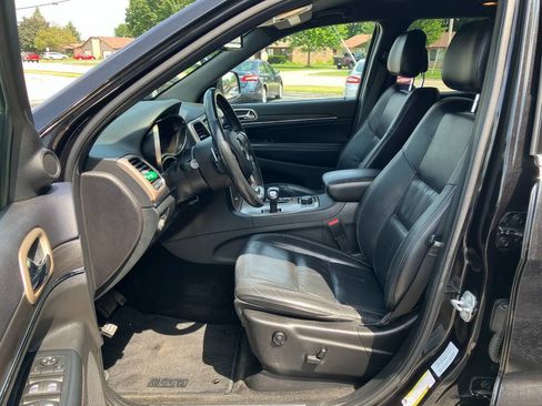 Used 2015 Jeep Grand Cherokee Limited AWD/4WD image 10