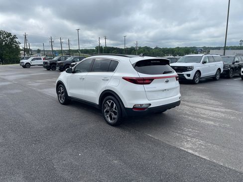 Used 2022 Kia Sportage EX w/ EX Technology Package FWD image 2