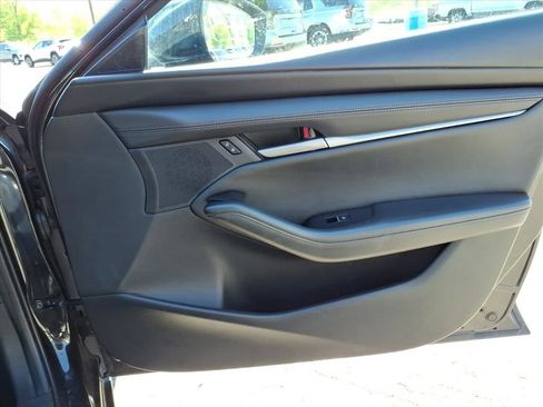 Used 2024 MAZDA MAZDA3 s image 25