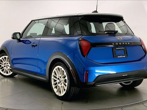 Certified 2025 MINI Cooper S FWD image 10