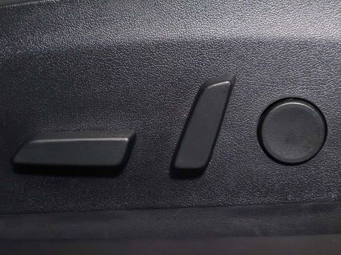 Used 2018 Tesla Model 3 Performance image 31