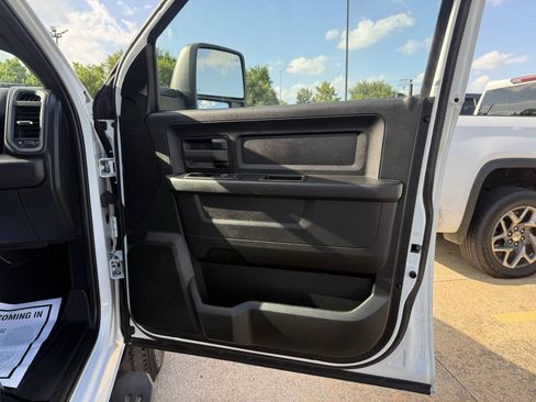 Used 2023 RAM 3500 Tradesman AWD/4WD image 11