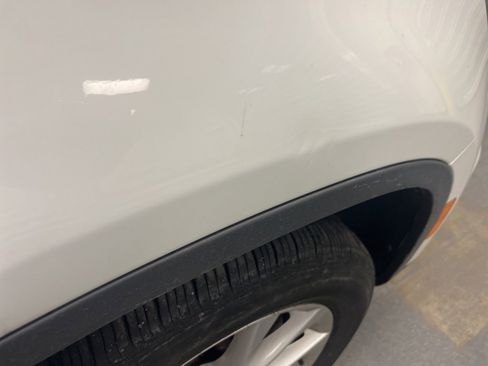 Used 2018 Volkswagen Tiguan Limited w/ Premium Package image 7