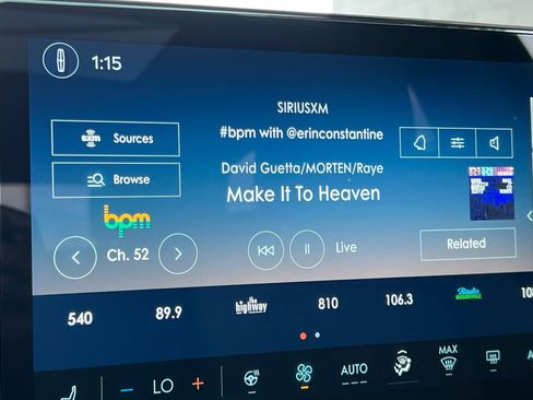 New 2025 Lincoln Corsair Reserve w/ Jet Appearance Package image 16