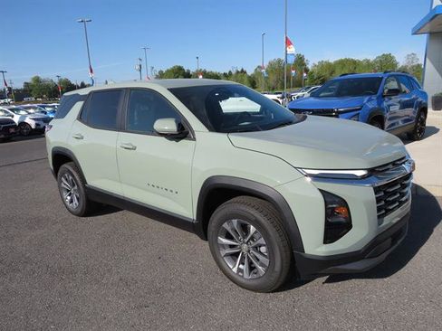 New 2026 Chevrolet Equinox LT w/ Convenience Package II image 3