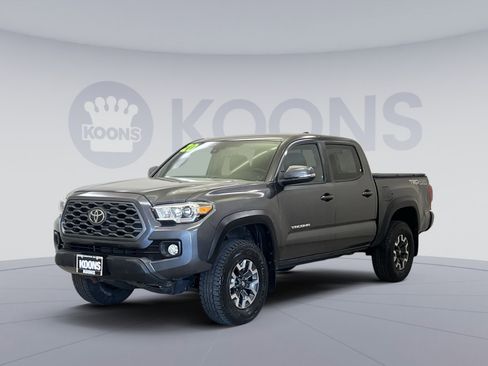 Used 2020 Toyota Tacoma TRD Off-Road w/ Technology Package AWD/4WD image 1
