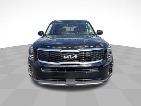 Used 2022 Kia Telluride S image 2