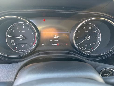 Used 2021 Buick Encore GX Select w/ Sport Touring Package image 16