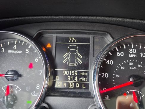 Used 2013 Nissan Rogue SV w/ Premium Pkg FWD image 45