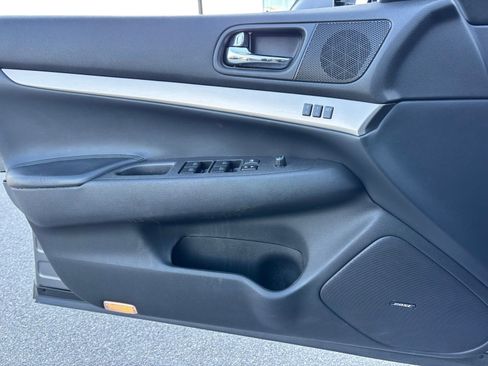 Used 2013 INFINITI G37 Journey w/ Premium Pkg image 12