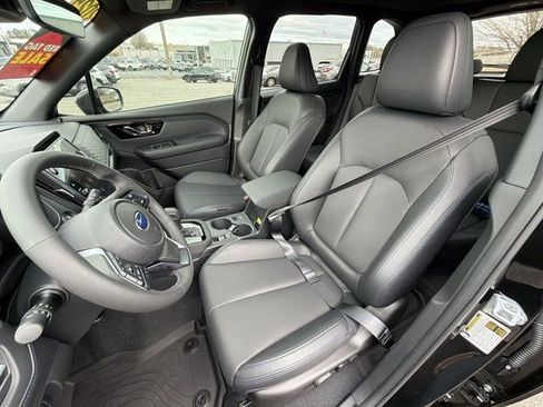 Used 2025 Subaru Forester Limited w/ Popular Package #2 image 13