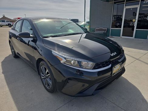 Used 2024 Kia Forte LXS image 7