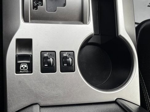 Used 2020 Toyota 4Runner SR5 Premium image 22