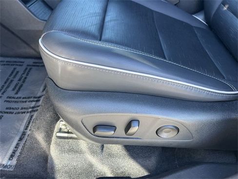 Certified 2025 Buick Enclave Sport Touring image 14