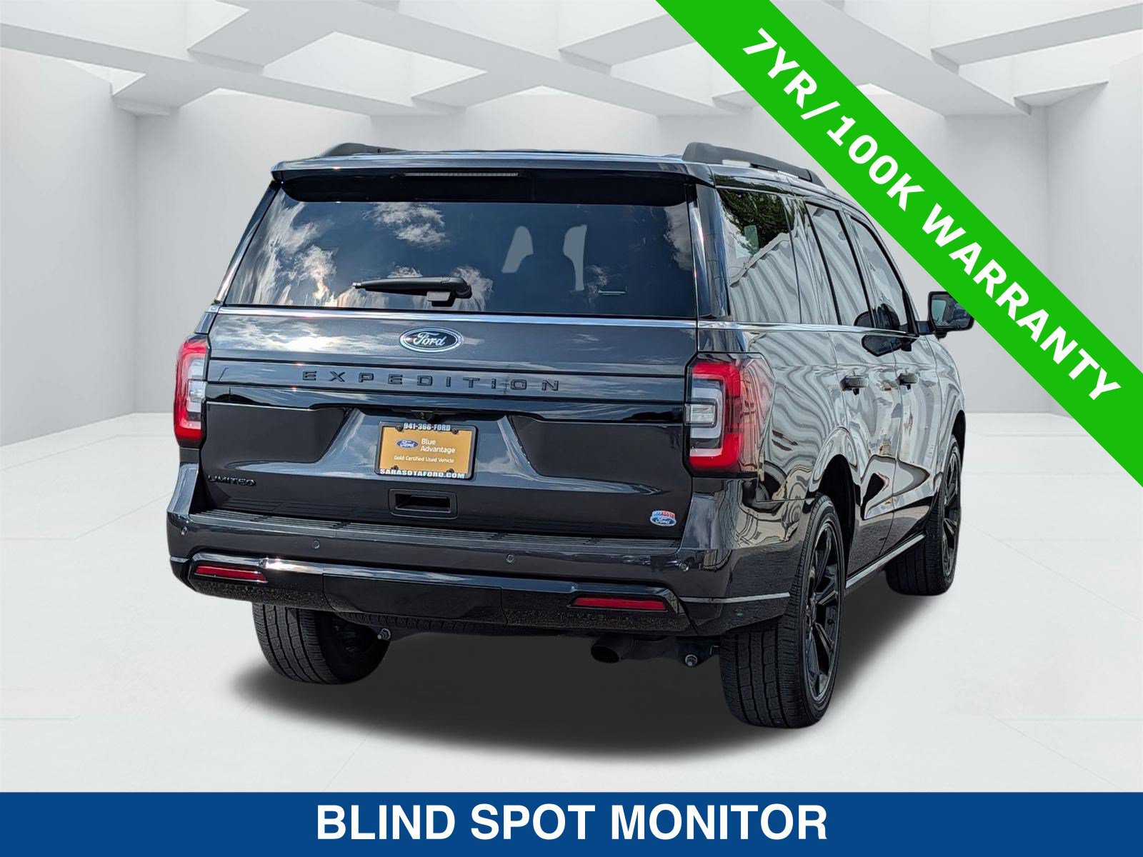 Certified 2024 Ford Expedition Limited RWD image 5