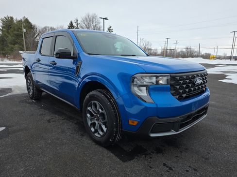 Used 2025 Ford Maverick XLT w/ XLT Luxury Package image 3