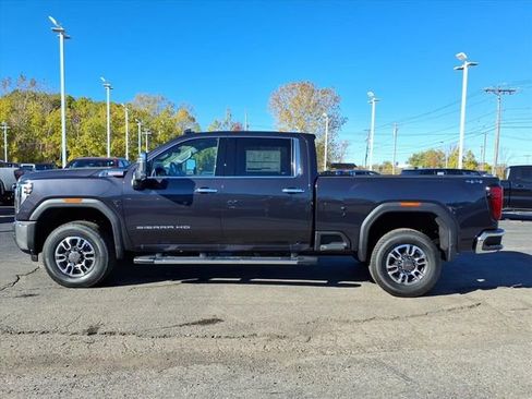 New 2026 GMC Sierra 3500 SLT w/ SLT Premium Package image 2