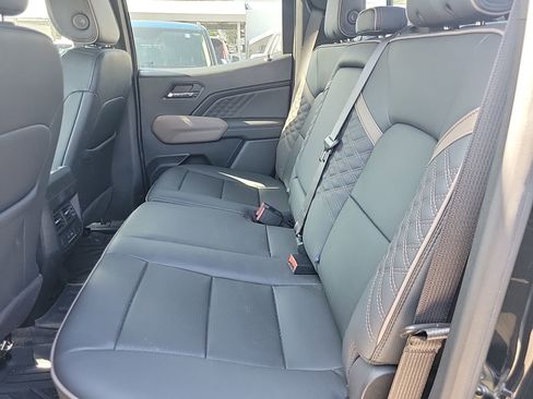 Used 2024 GMC Canyon Denali w/ LPO, Denali Black Edition image 19