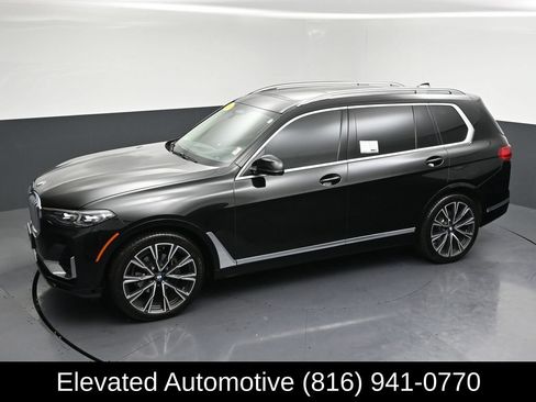 Used 2021 BMW X7 xDrive40i w/ Premium Package 2 AWD/4WD image 29