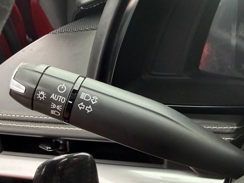 Used 2024 Chevrolet Corvette Z06 RWD image 47