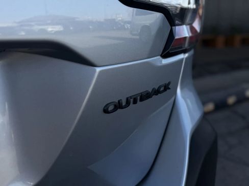 Used 2024 Subaru Outback Onyx Edition image 40