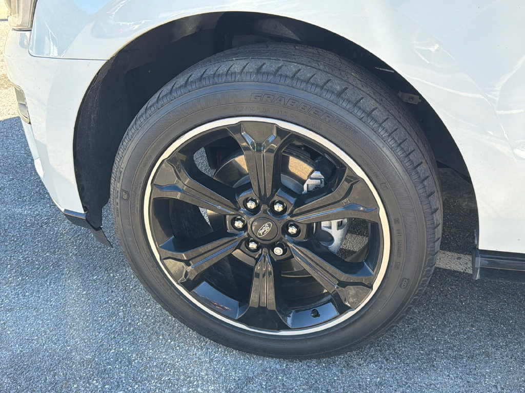 Used 2023 Ford Expedition Limited RWD image 7