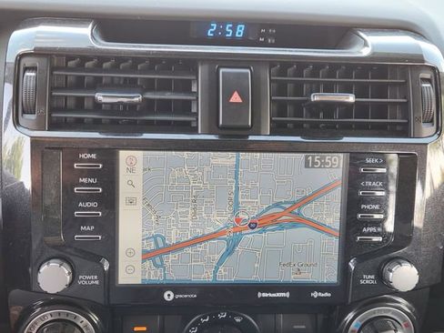 Used 2022 Toyota 4Runner TRD Off-Road Premium w/ Moonroof Package AWD/4WD image 12