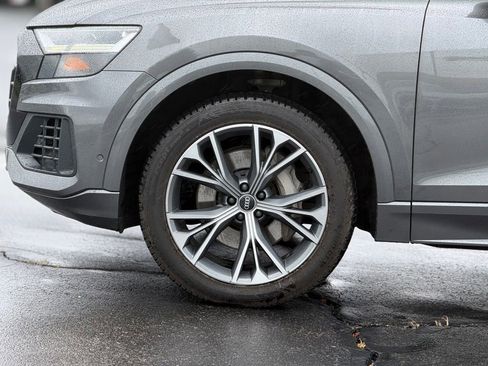 Used 2021 Audi Q8 Premium w/ Black Optic Package AWD/4WD image 8