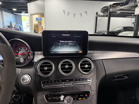 Used 2018 Mercedes-Benz C 63 AMG S image 26