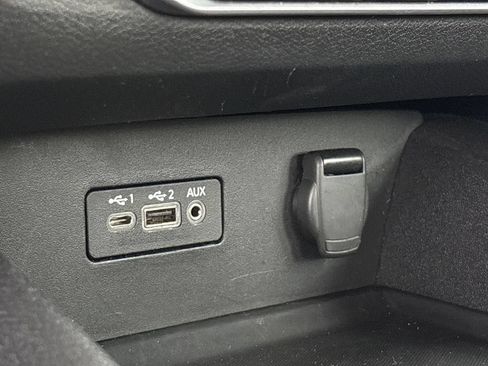 Used 2025 Nissan Altima 2.5 SV FWD image 15