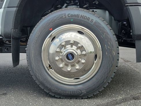 New 2026 Ford F550 4x4 Regular Cab Super Duty image 7