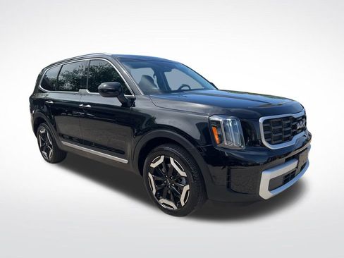 Used 2025 Kia Telluride S AWD/4WD image 3