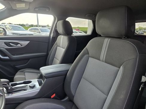 Used 2024 Chevrolet Blazer LT w/ Convenience Package FWD image 9