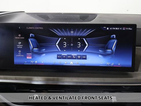 Used 2024 BMW X7 xDrive40i w/ Executive Package image 10