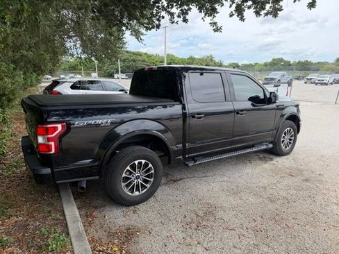Used 2018 Ford F150 XLT w/ Equipment Group 302A Luxury AWD/4WD image 8