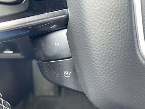 Used 2024 Chevrolet Corvette Stingray Coupe w/ 1LT image 24